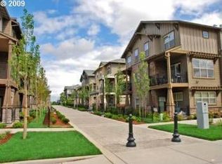 8890 NE Brentford Way, Hillsboro, OR 97006