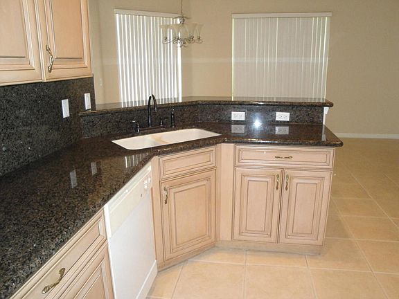 3rd image of 515 NW Serene Meadow Way