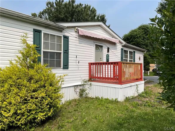 759 Bayberry Dr, Breinigsville, PA 18031