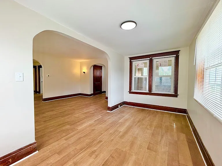 74 Houston St #2 — Photo 8