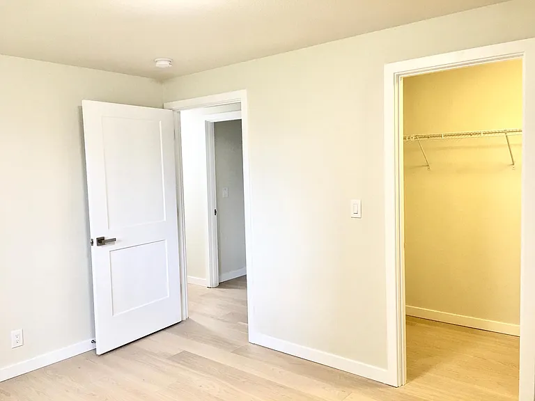 15324 Linden Ave N — Photo 12