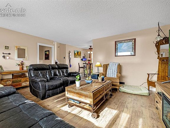 4th image of 2552 Launcelot Ct