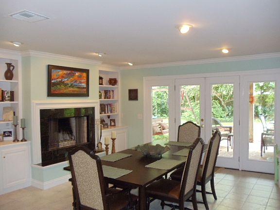 4th image of 141 Templeton Dr