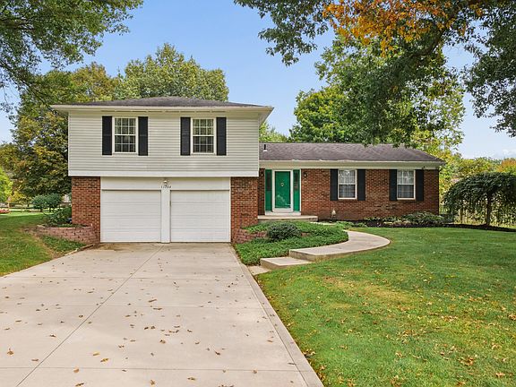 2nd image of 11764 Village Way
