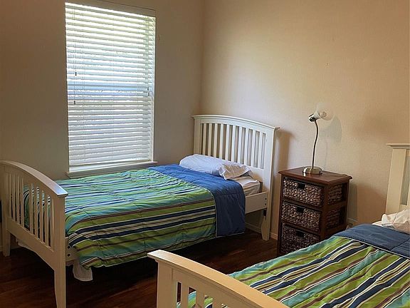 5th image of 18 Teak Mill Pl