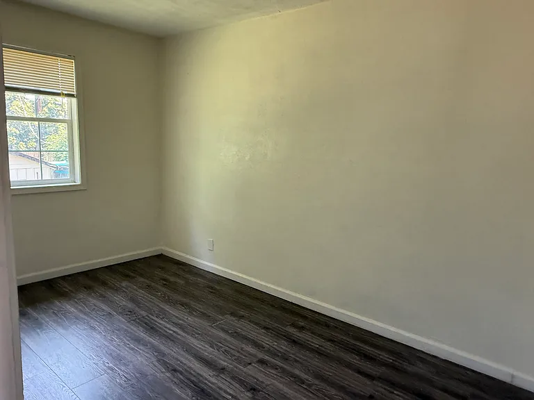 238 Madison St #9 — Photo 6