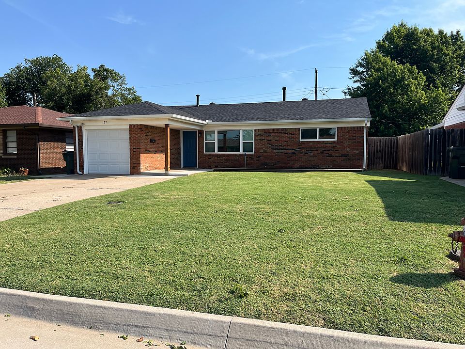 1st image of 137 W Rose Dr