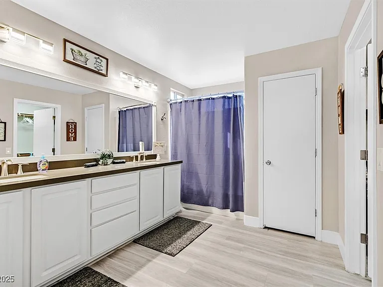 2735 Peekskill Ave — Photo 19