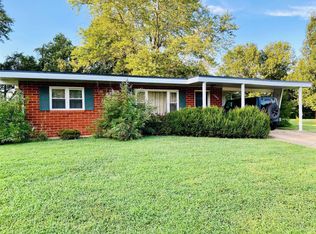 1065 Louisiana St, Sullivan, MO 63080