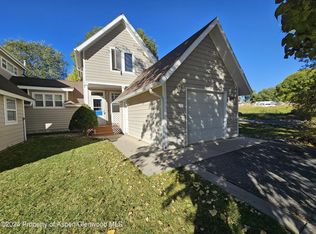 552 Ballard Ave, Silt, CO 81652