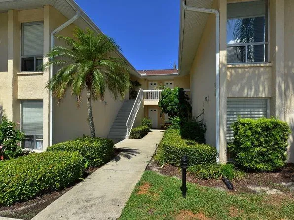 2121 Wood St #223, Sarasota, FL 34237