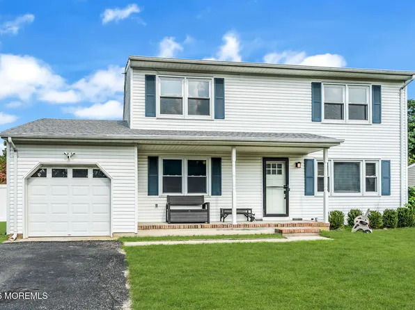 390 Mamie Drive, Brick, NJ 08723