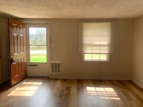 4th image of 416 Harpeth Dr