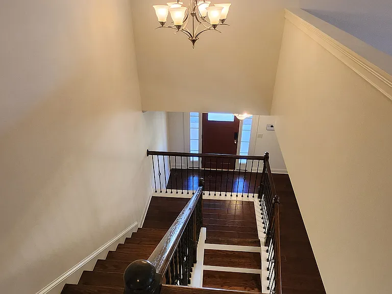 1020 Starr Ct — Photo 14