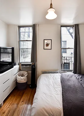 Rented by The Agency | media 19