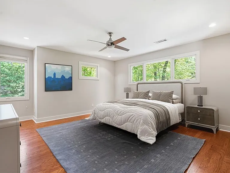 4373 Wieuca Rd NE — Photo 18
