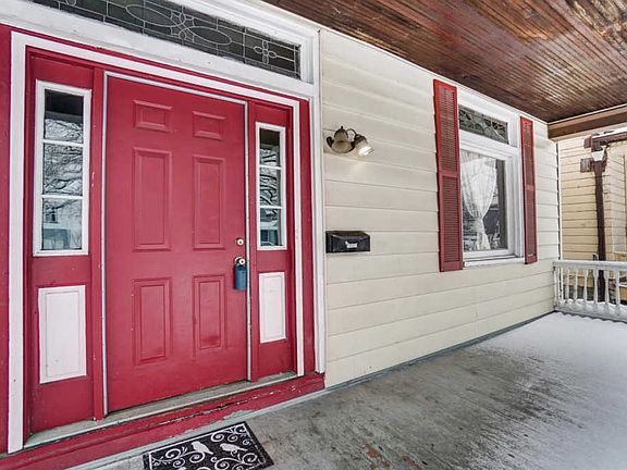 2nd image of 1851 Kinney Ave