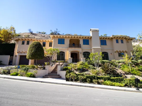3697 Benedict Canyon Ln, Sherman Oaks, CA 91423