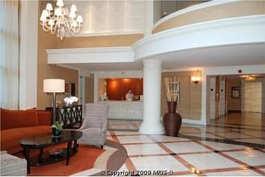 2nd image of 10101 Grosvenor Pl APT 317