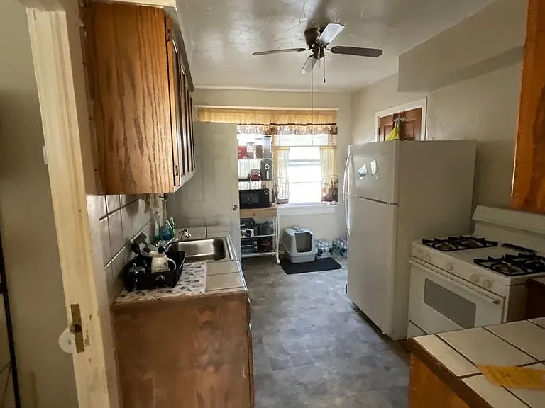 8714A W Mitchell St — Photo 4