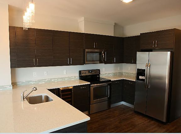 3rd image of 420 Anderson Ave Unit 304