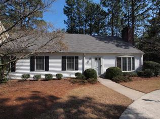 19 Village Green Cir, Southern Pines, NC 28387