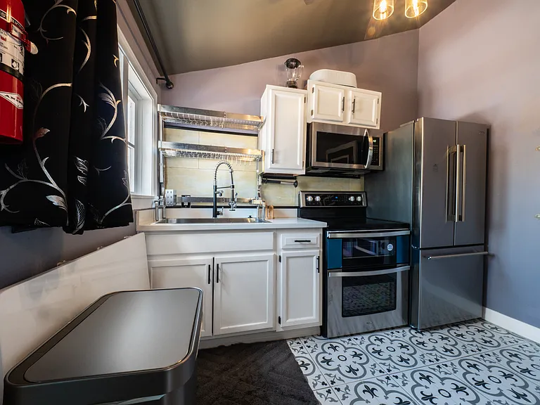 Kitchen #1
