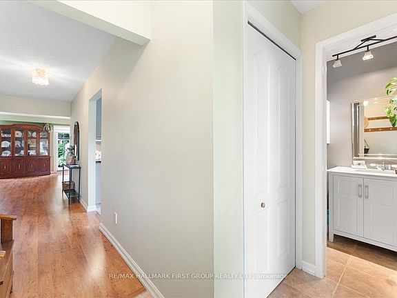 5th image of 100 Martin Rd