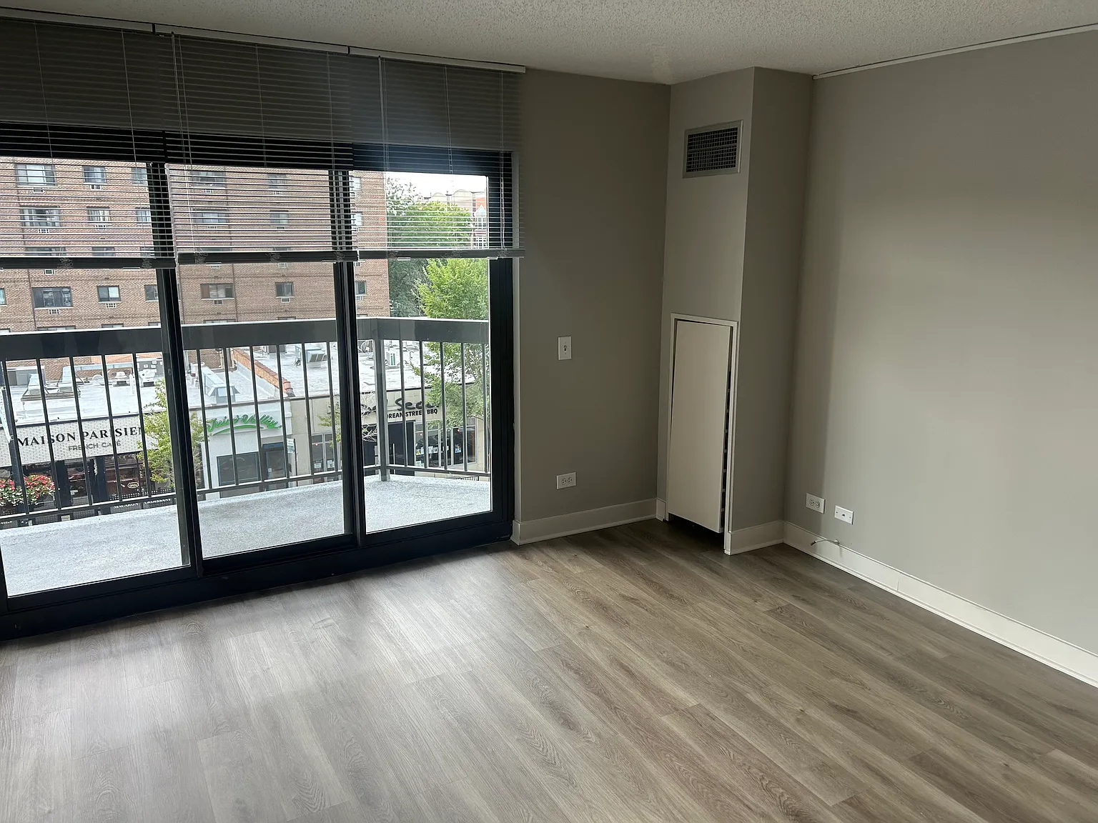 1 bed, 1.0 bath, 680 sqft, $2,730 — Photo 3