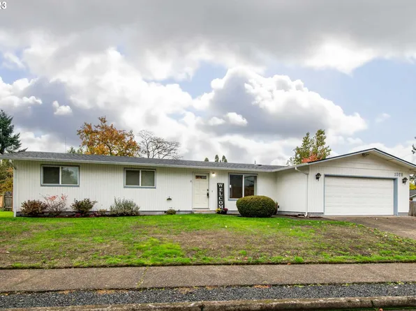 1078 56th Pl, Springfield, OR 97478