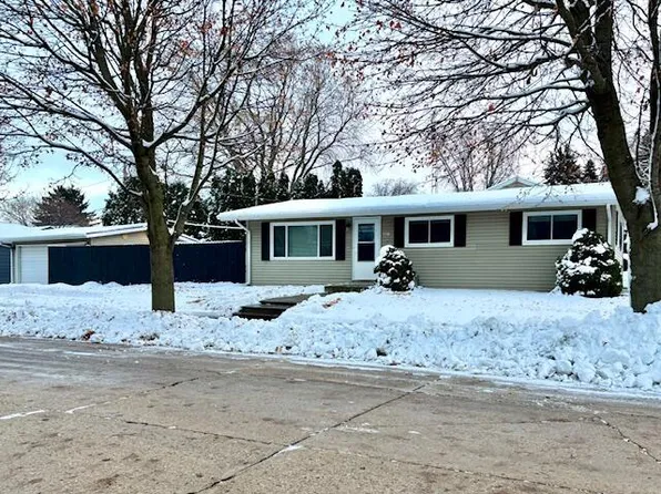 2921 Michigan AVENUE, Sheboygan, WI 53081