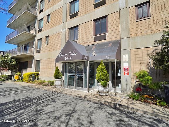 2nd image of 31 Hylan Blvd APT 6C