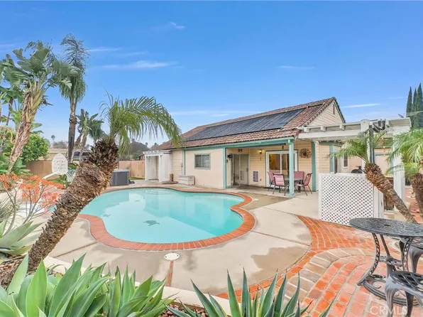 6266 Pathfinder Rd, Riverside, CA 92504