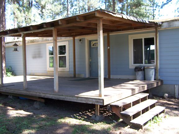 3rd image of 741 Railroad Ave