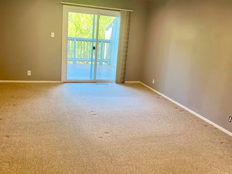 37 Creekridge Ct — Photo 15