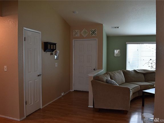2nd image of 1516 128th Dr NE