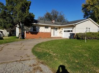1004 W Detroit Ave, Monmouth, IL 61462