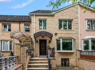 108-42 64th Rd, Forest Hills, NY 11375