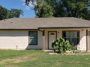 301 Miller St, Mount Vernon, TX 75457