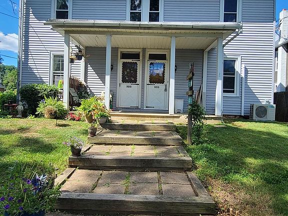 2nd image of 3213 Walnut St