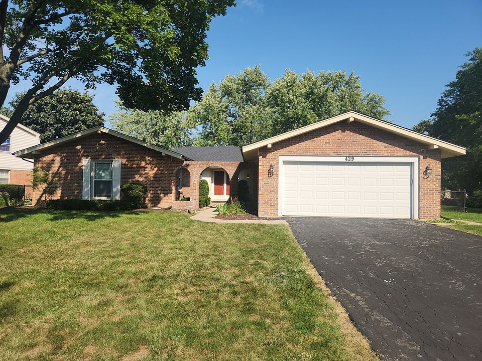 1st image of 429 Anjou Dr