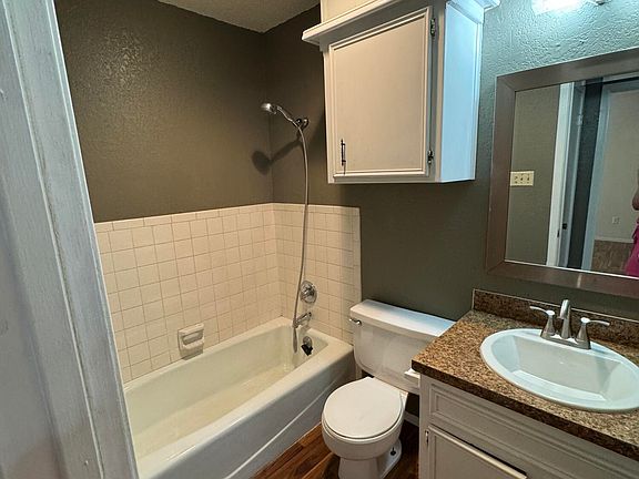 3rd image of 7801 Avenue X