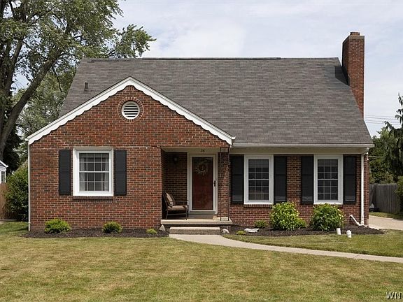 2nd image of 26 Woodcrest Blvd