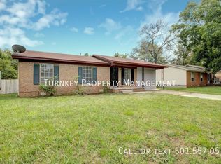 6 Parkridge Dr, Sherwood, AR 72120