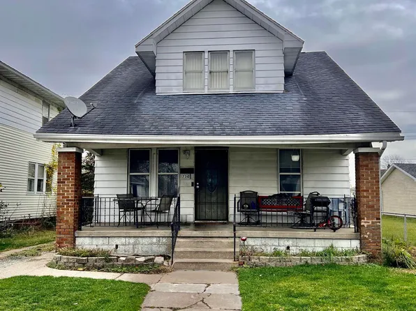 734 Philippa St, South Bend, IN 46619