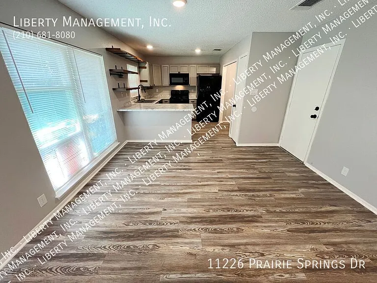 11226 Prairie Springs Dr — Photo 6