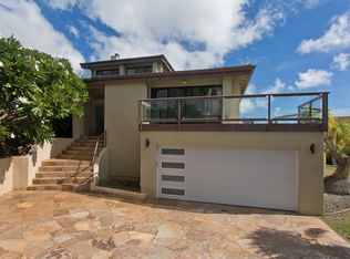 600 Kahiau Loop, Honolulu, HI 96821