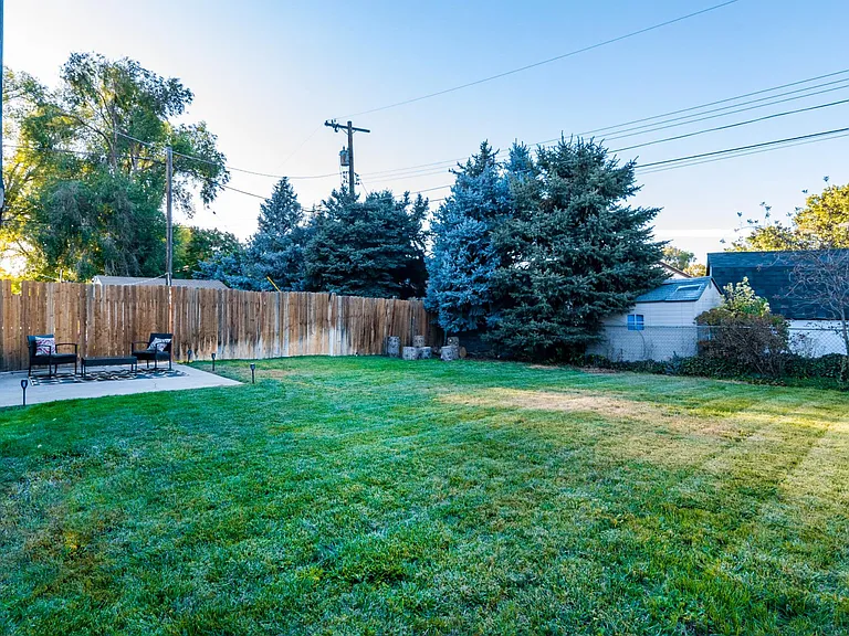 1351 E 4065 S — Photo 25