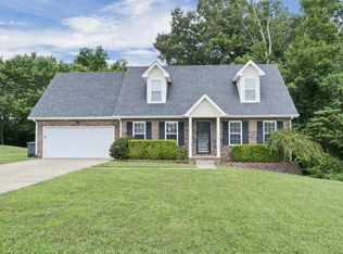 826 Buckhorn Dr, Clarksville, TN 37043