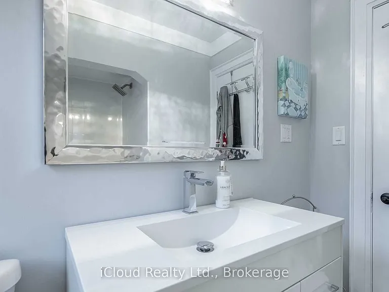 361 Beach Blvd — Photo 2
